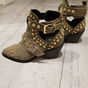 Booties excellent condition!! Kurt Geiger London